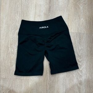 Aurola Green Seamless Biker Shorts